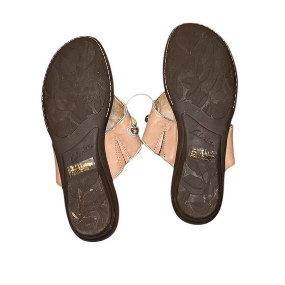 Clarks Tan Leather Sandals Comfortable Summer Footwear Size 9 1/2 - Picture 4 of 5